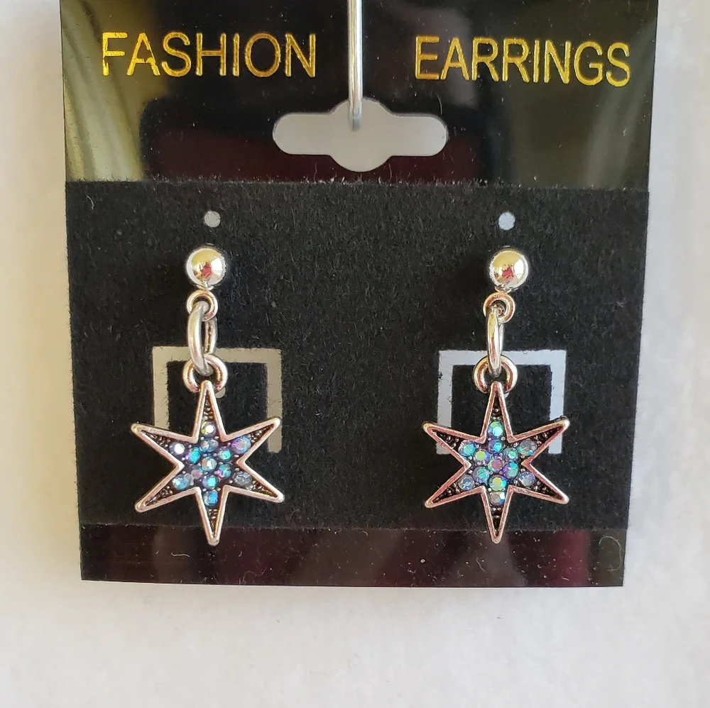 Womens rhinestone star post earrings